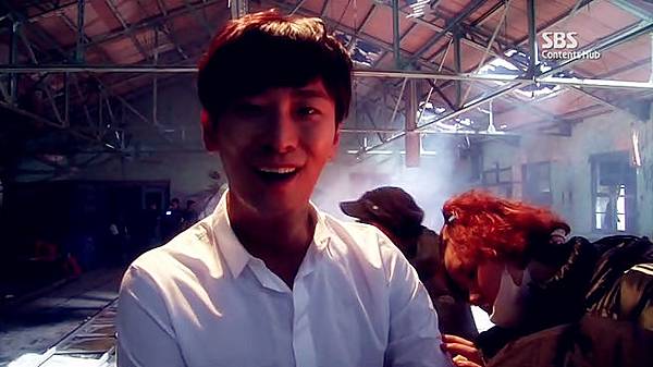 10001853364[00_02_45][20121105-143945-6]_副本