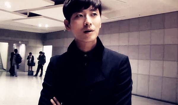 swf[00_02_18][20121106-185647-5]_副本