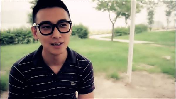 The Moment 2 (H[00_02_42][20121202-151101-0]_副本