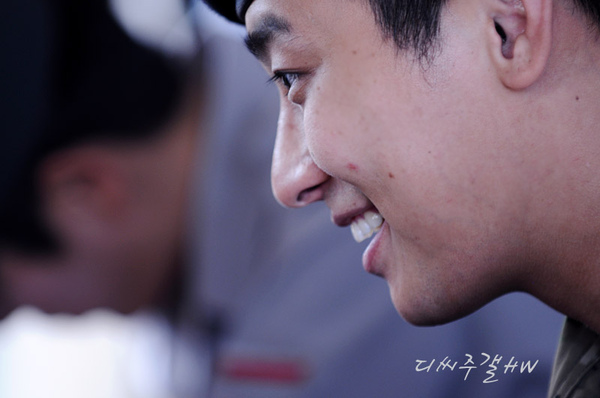 100918韓土足球友誼賽簽名會(HW)