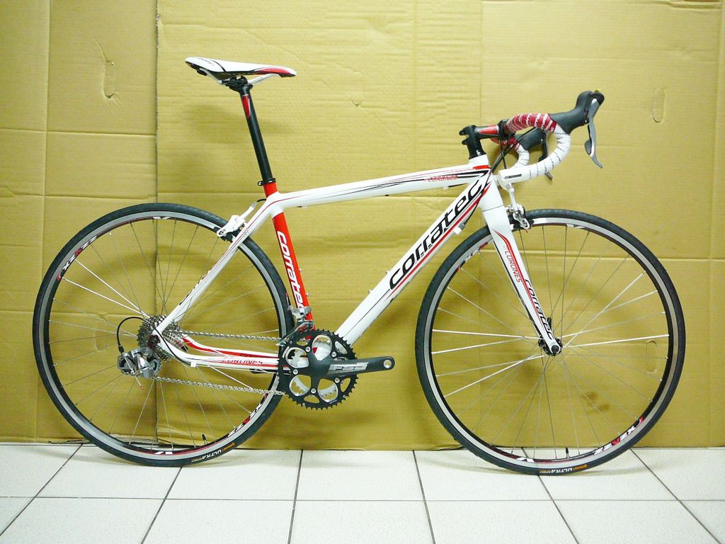 corratrc corones 700c