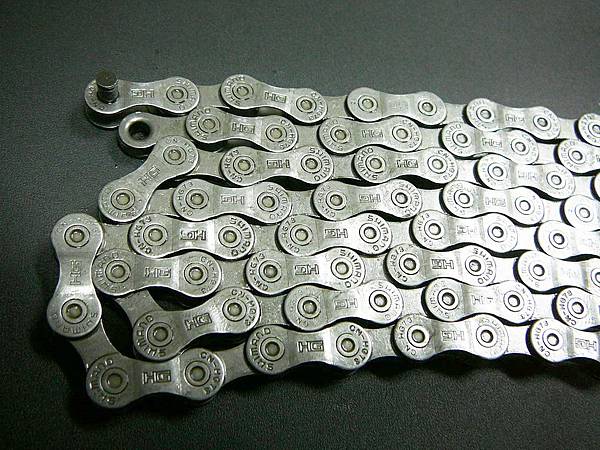 shimano hg-73 9速用鏈條~特價~ shimano hg-73 9速用鏈條~特價~