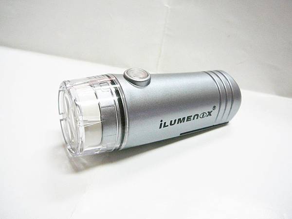 ILUMENOX 3 LED 車燈 銀