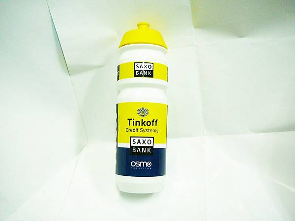 2016 Tacx Tinkoff saxo osmo 750cc 環法 車隊版 水壺 2016 Tacx Tinkoff saxo osmo 750cc 環法 車隊版 水壺
