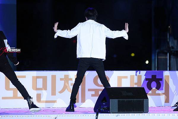 0B2r9n5MuR7-iRFcyRFJIa2g3VW8