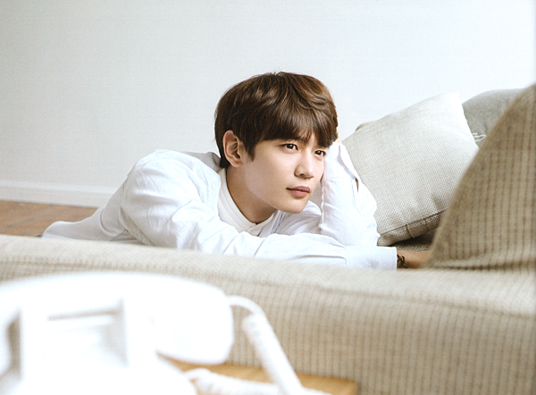 SHINEEPHOTOBOOK (21).png