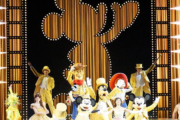 Disneyland 米奇劇場14