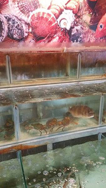 華城海鮮餐廳-魚蟹