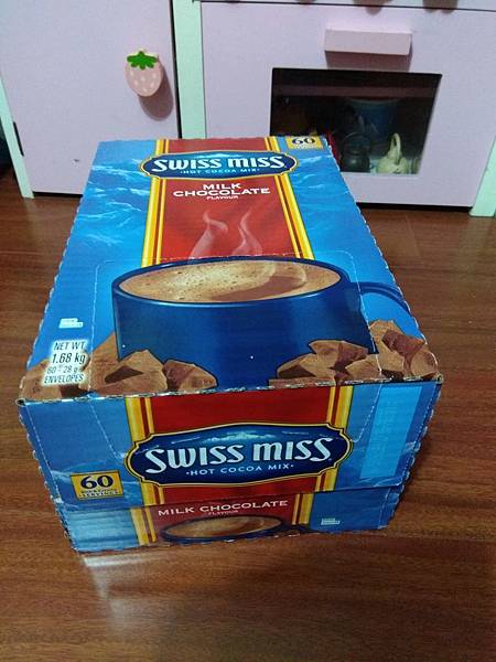 Costco Swiss miss 牛奶巧克力 NT249.jpg