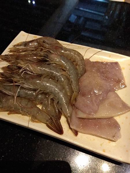 石頭椒鹽蝦＋魷魚翅.jpg