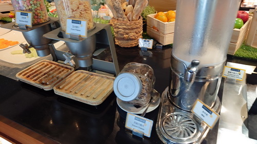 台中市梧棲區~震大金鬱金香酒店GOLDEN TULIP(溫馨