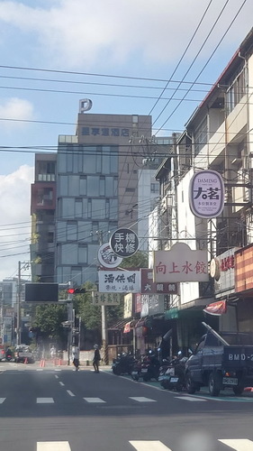 台中市西屯區~星享道酒店INSKY HOTEL(木星豪華家庭