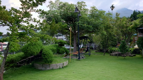 南投縣水里鄉~五山三水莊園民宿5M3W INN(玉山山脈&集
