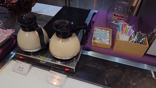 南投縣埔里鎮~承萬尊爵渡假酒店(豪華雙人房+豪華四人房)-2