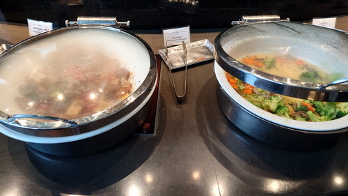 新竹市東區~新竹國賓大飯店(尊榮客房兩中床)-2024090