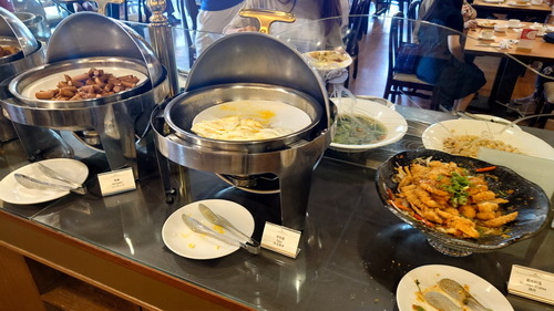 台中市北屯區~中科大飯店HiONE(精緻商務套房)-2024