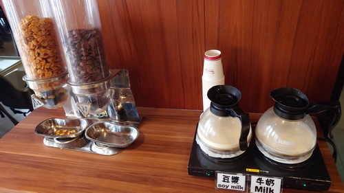 台中市太平區~挪威森林Motel台中漫活館(漫活親子房)-2