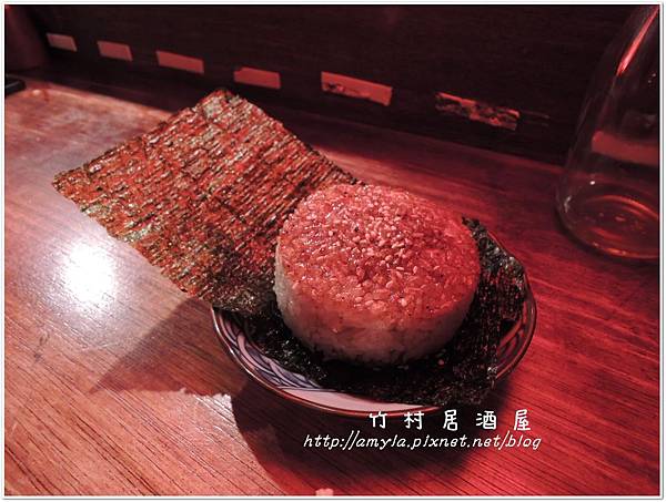 DSCN7198鮭魚烤飯糰.JPG