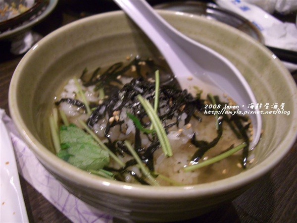 茶泡飯..有鮭魚海苔和梅子口味