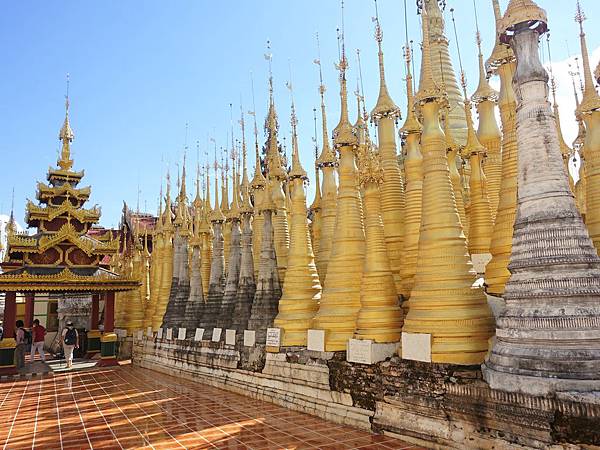 DSC00676R.jpg DSC00676R.jpg