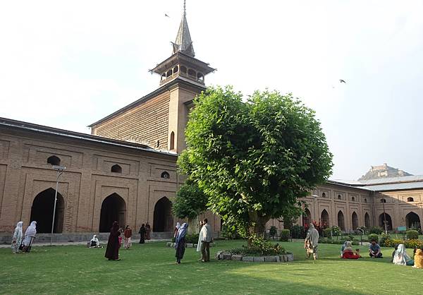 印度喜馬拉雅山之旅(19)〜喀什米爾斯里納加的星期五清真寺S