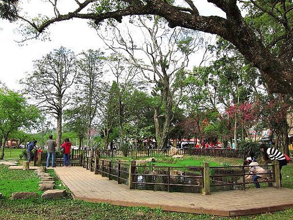 105022835.JPG 105022835.JPG