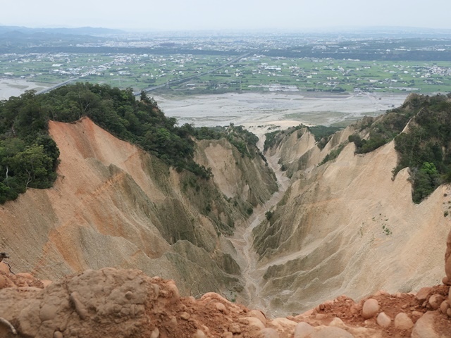 109041933.JPG 109041933.JPG