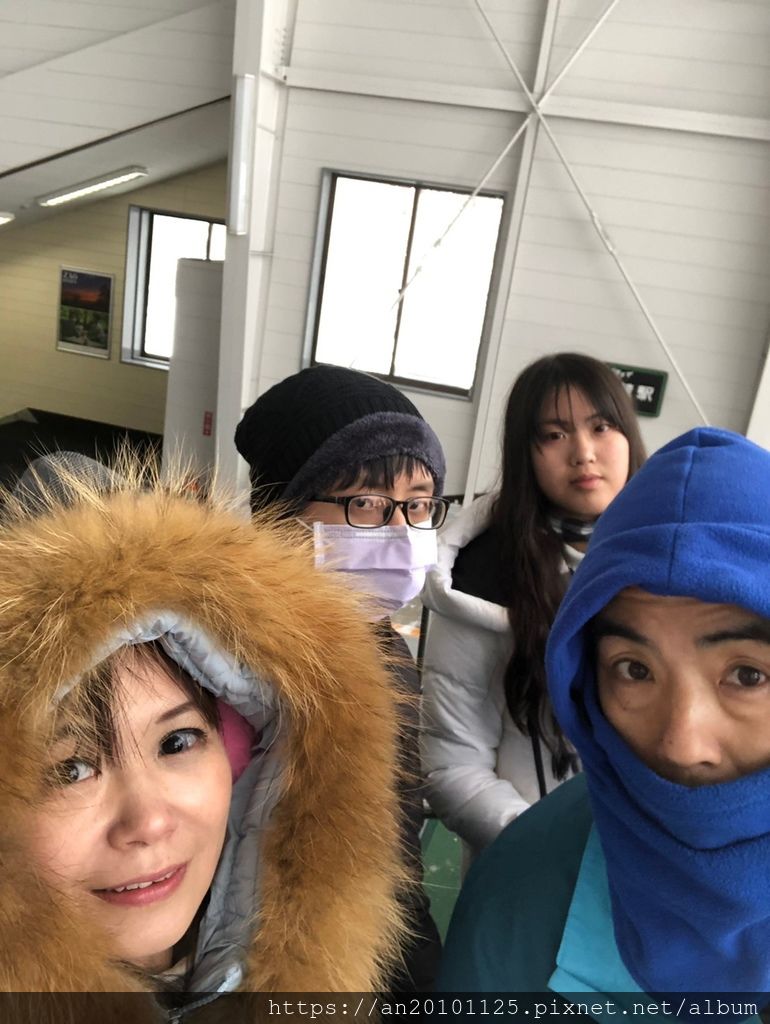 line_4073681622777.jpg line_4073681622777.jpg