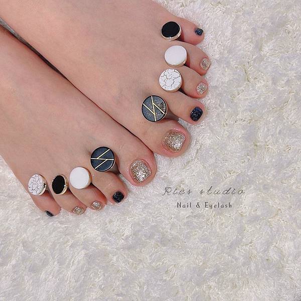 瑞絲美學 美甲美睫價格 台北平價美甲美睫推薦 接睫毛推薦 卸甲價格 北車美甲 中山美甲 手足保養 足部深層保養 清粉刺推薦 (15-2) (85).jpg