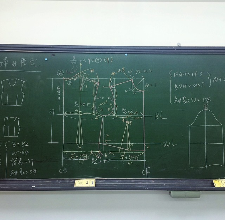 相片 2015-12-29 下午9 45 34.png