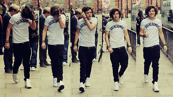 Walkin HARRY