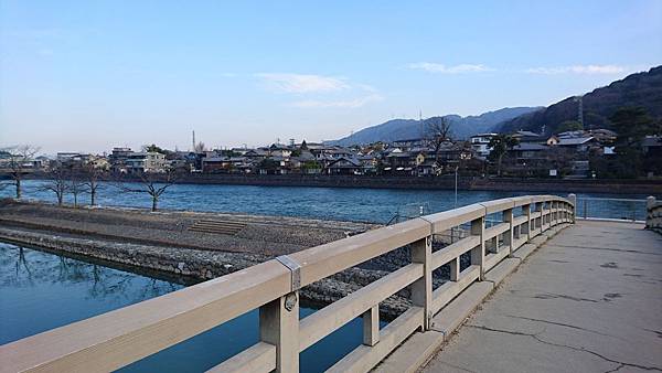 DSC_0180.JPG DSC_0180.JPG