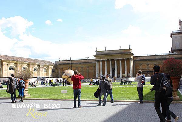 Vatican Museum01.jpg