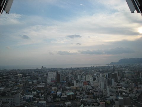 可以看到函館市景