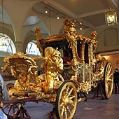 Gold State Coach 4.jpg