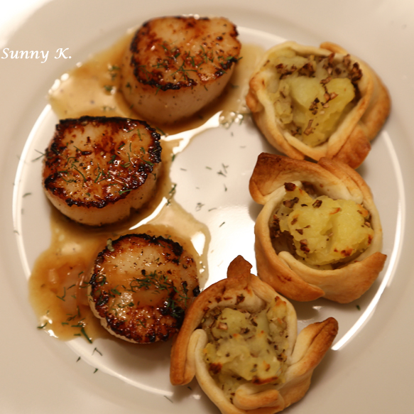 Seared Scallops and Mini Potato Pies