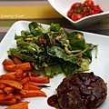 Burger Steak with Roasted Tomatoes