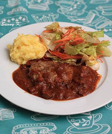 Burger steak with stew sauce