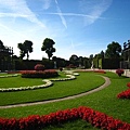 Schloss Schonbrunn熊布倫宮庭園.JPG
