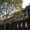 Back of Naturhistorisches Museum自然史博物館後側-1.JPG