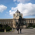 Maria Theresia Statute and Naturhistorisches Museum瑪莉特蕾莎像與自然史博物館.JPG