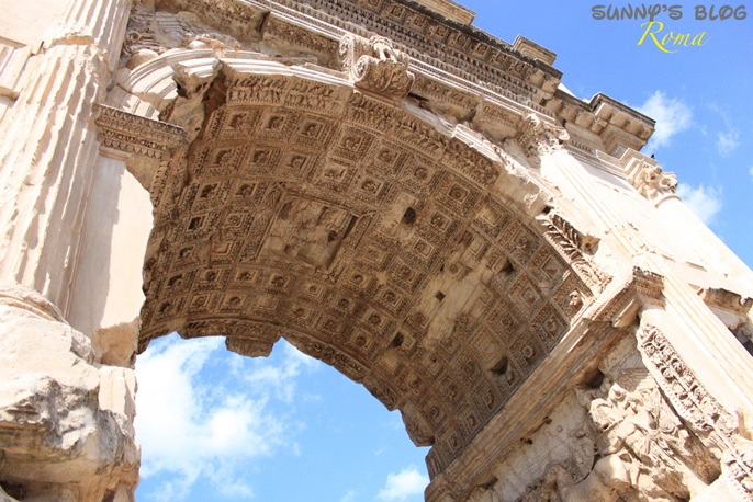 Roman Forum 05 - Arch of Titus.jpg