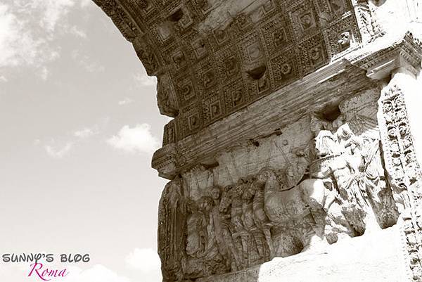 Roman Forum 04 - Arch of Titus.jpg