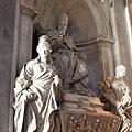 St. Peter's Basilica25.jpg