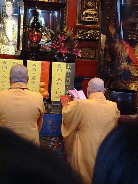 艋舺龍山寺點燈與祭解流程(新增2024年資訊)