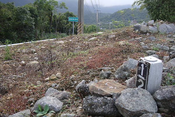 北22-4.5K舊碑_100925.JPG