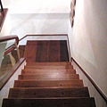 原木樓梯