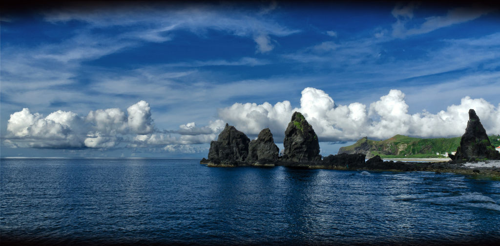 綠島將軍岩