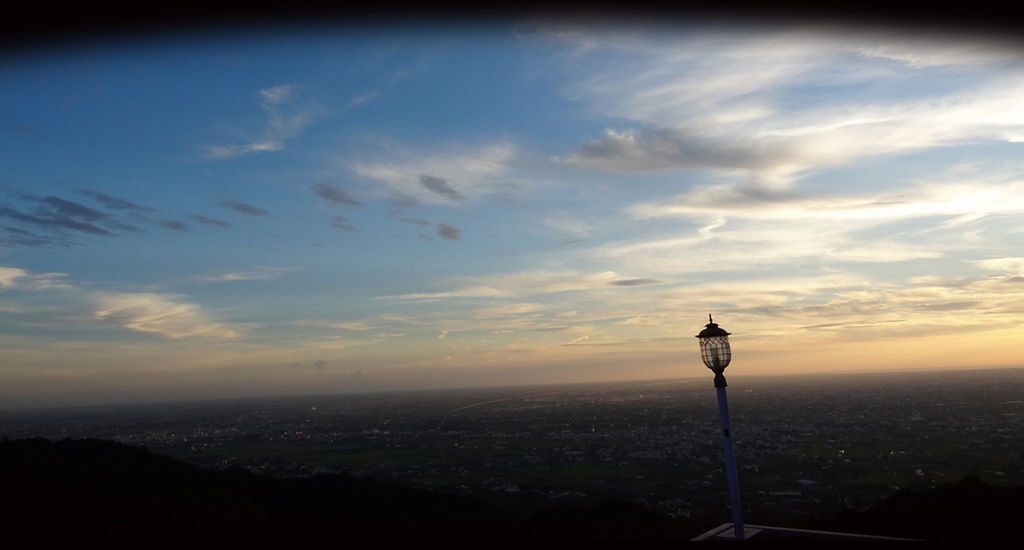 星月天空餐廳黃昏