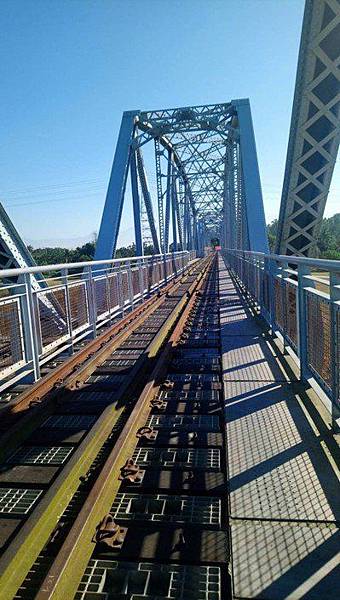 4DE594F5-A75E-472A-9EB6-1B729D45B4E7